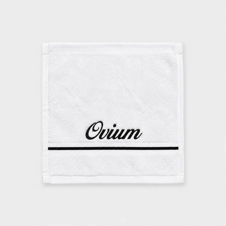 Ręcznik Ovium packshot.png